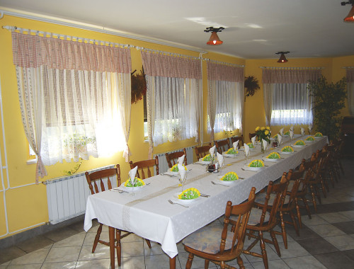 IMG_ACCD6A-8354F0-F07C76-944500-F905A6-3791A9